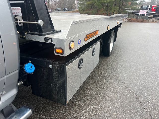 2024 RAM 5500 Image 12