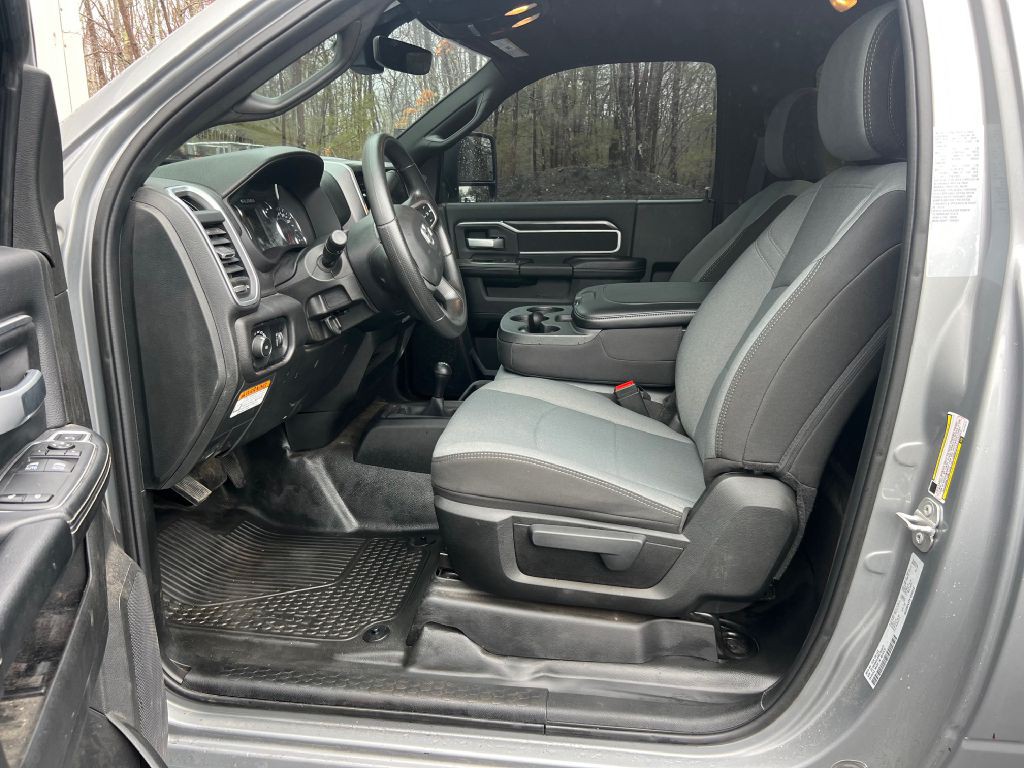 2024 RAM 5500 Image 13