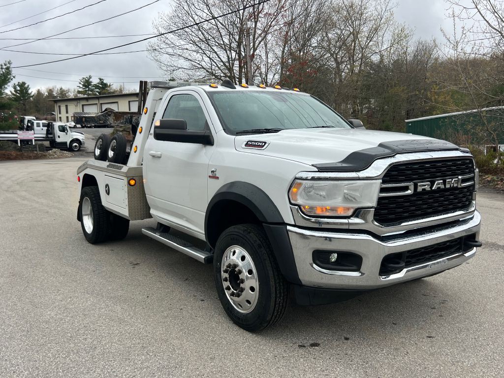 2022 RAM 5500 Image 5