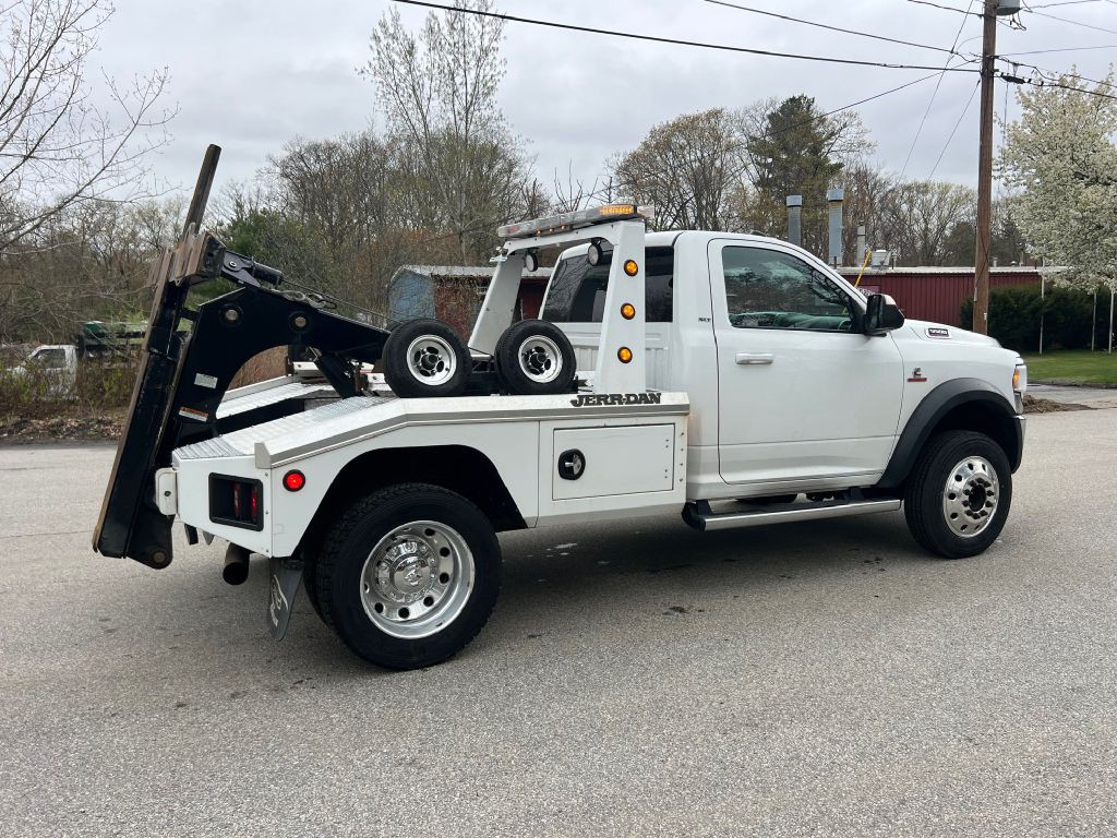 2022 RAM 5500 Image 8