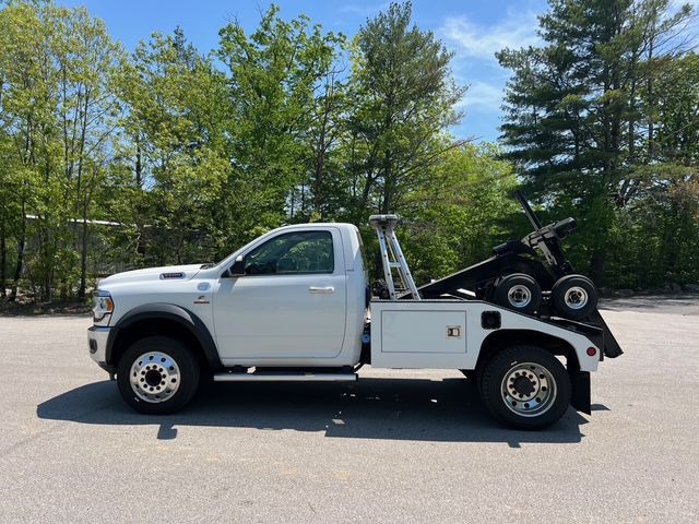 2019 RAM 5500 Image 3