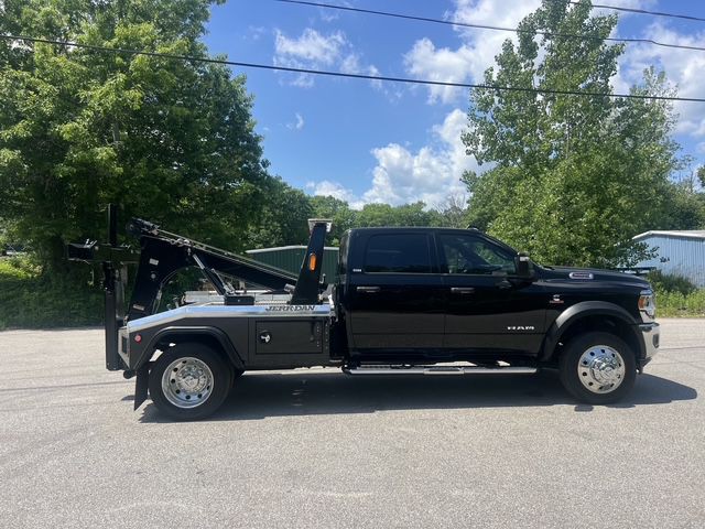 2023 RAM 5500 Image 11