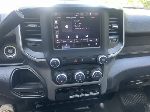 2023 RAM 5500 Image 20