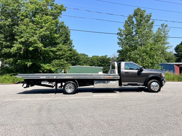 2024 RAM 5500 Image 10