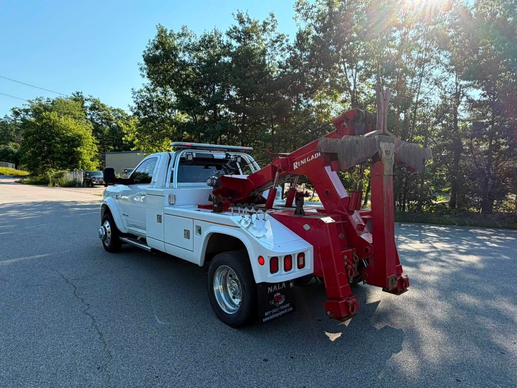 2021 RAM 5500 Image 4