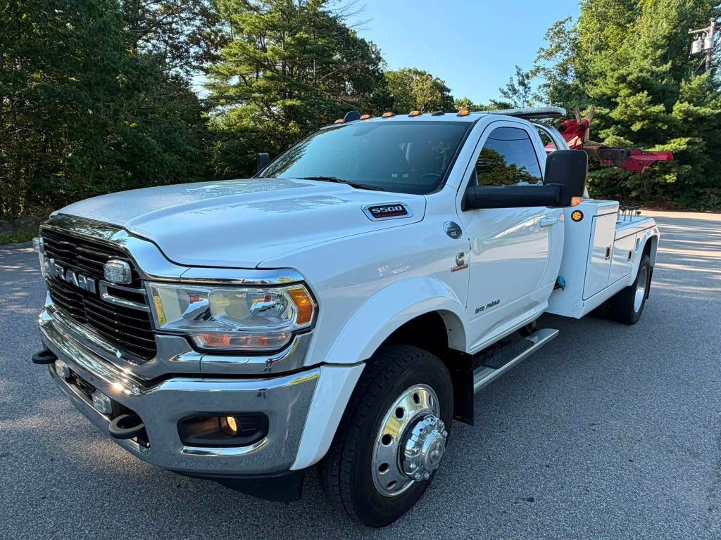 2021 RAM 5500 Image 6