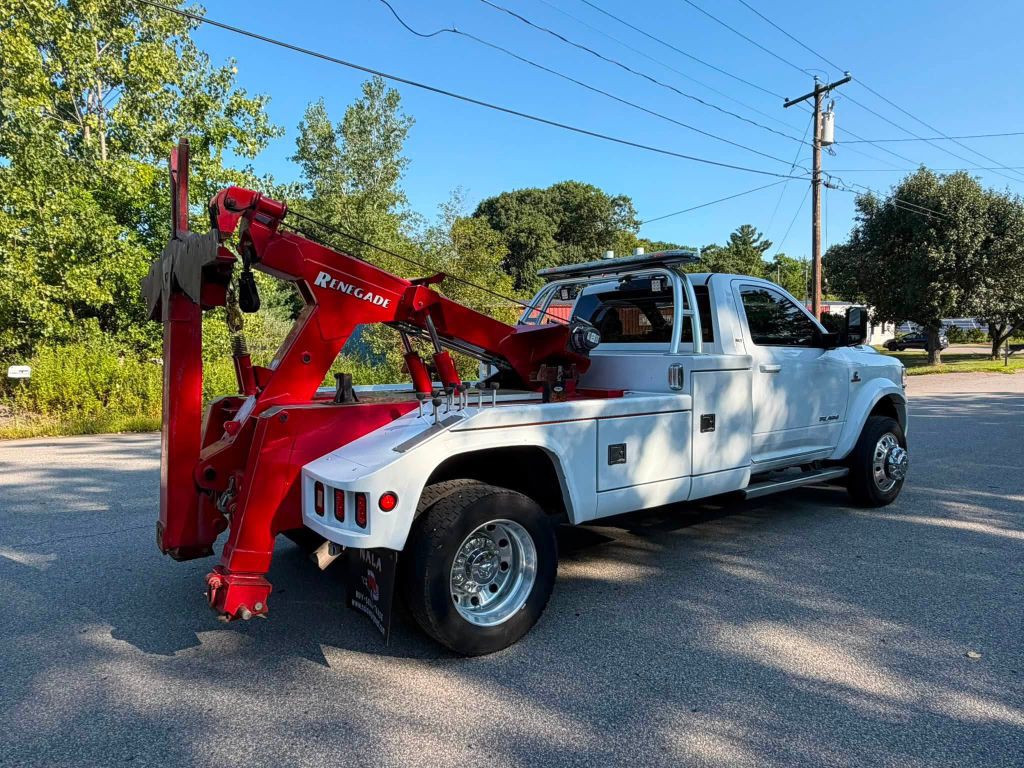 2021 RAM 5500 Image 11