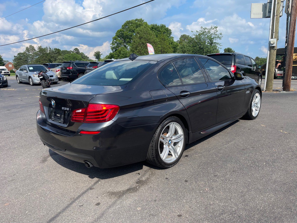 2014 BMW 5 Series Image 8