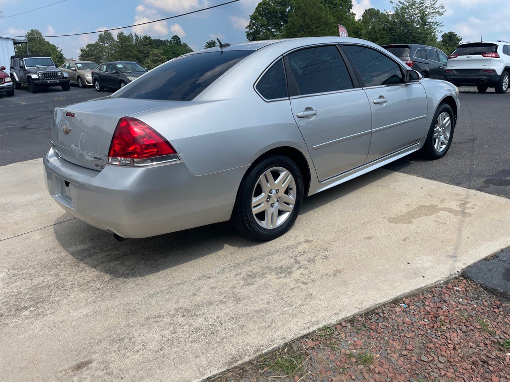 2016 Chevrolet Impala Image 8