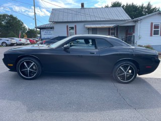 Image for 2010 Dodge Challenger SE ID: 6765714