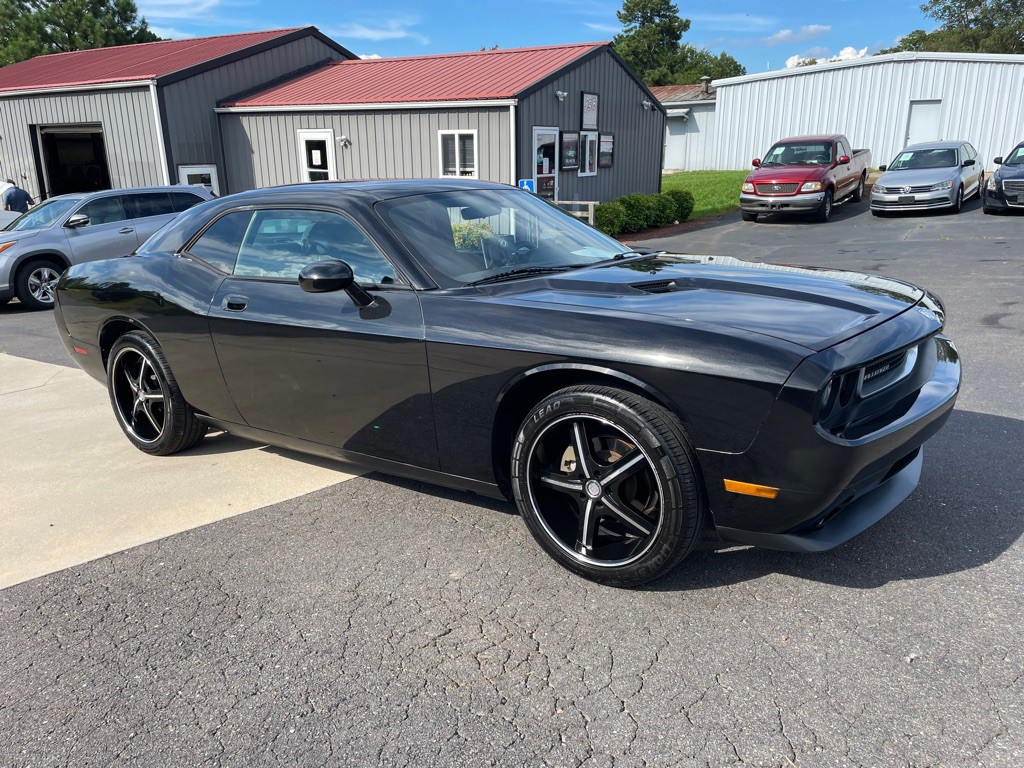 2010 Dodge Challenger Image 6