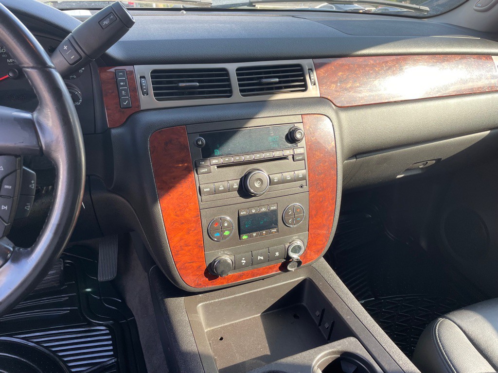 2009 Chevrolet Tahoe Image 17