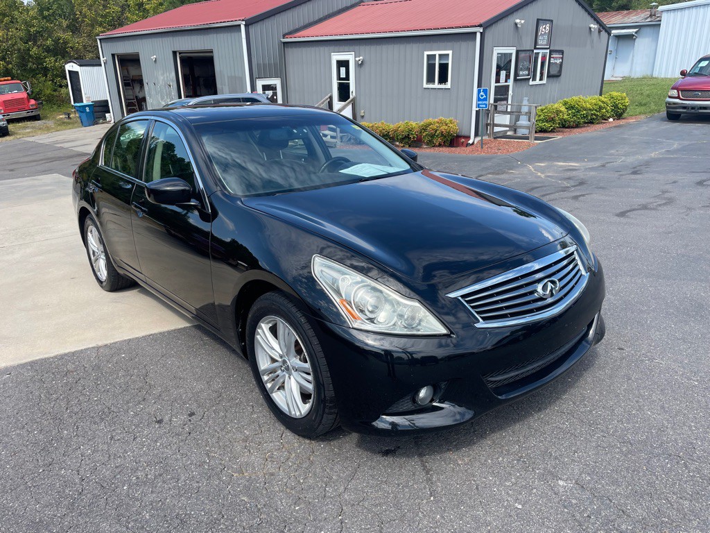 2013 INFINITI G37 Image 5