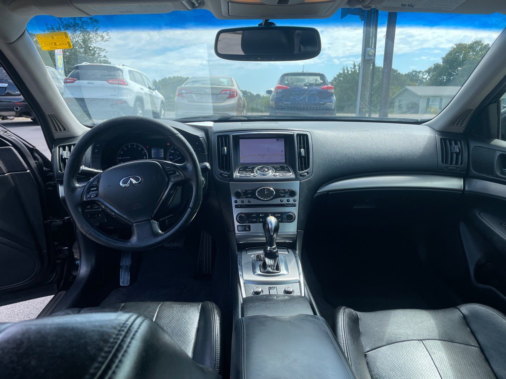2013 INFINITI G37 Image 13