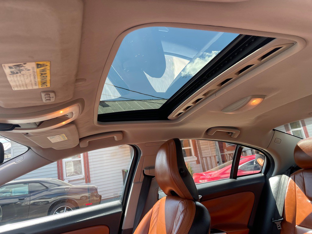 2013 Volvo S60 Image 16
