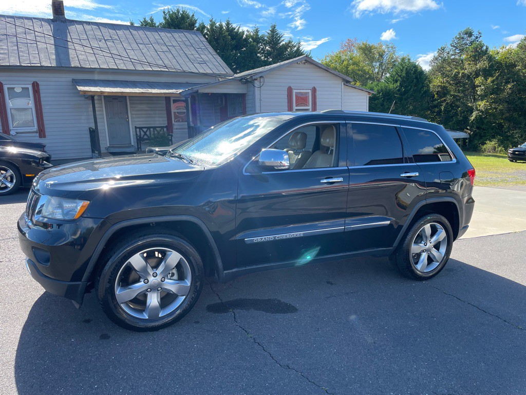 2012 Jeep Grand Cherokee Image 20