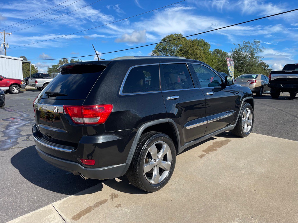 2012 Jeep Grand Cherokee Image 26