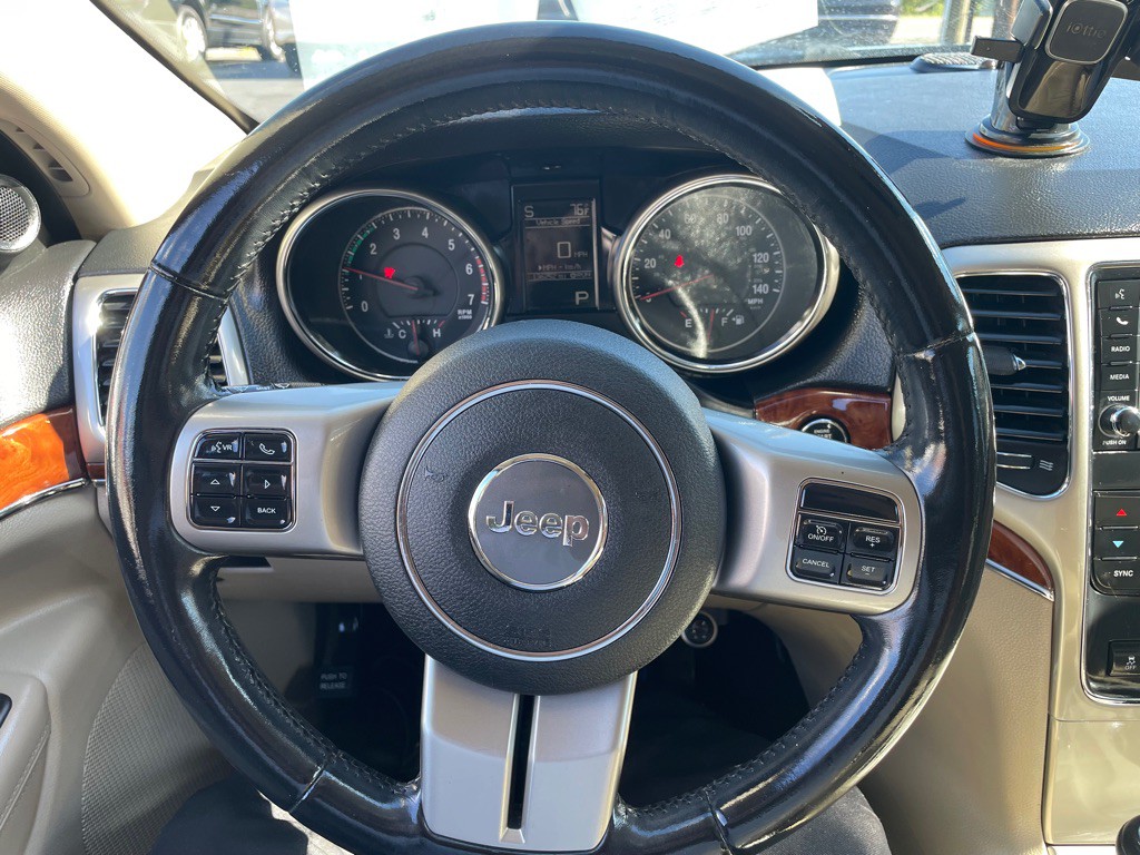 2012 Jeep Grand Cherokee Image 33