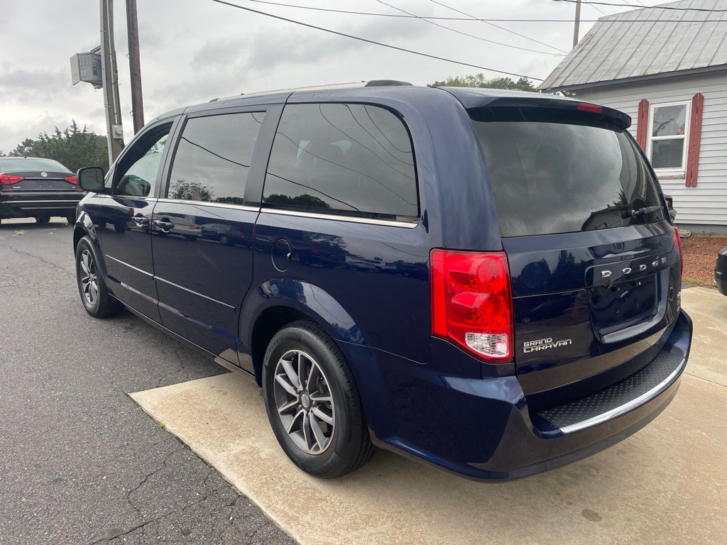 2017 Dodge Grand Caravan Image 10