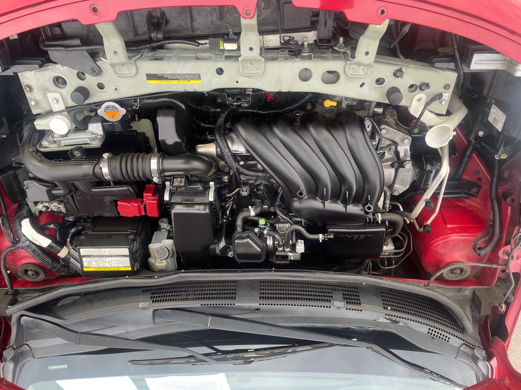 2015 Nissan Versa Image 16