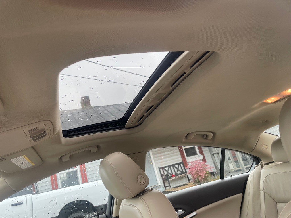 2016 Buick Regal Image 16