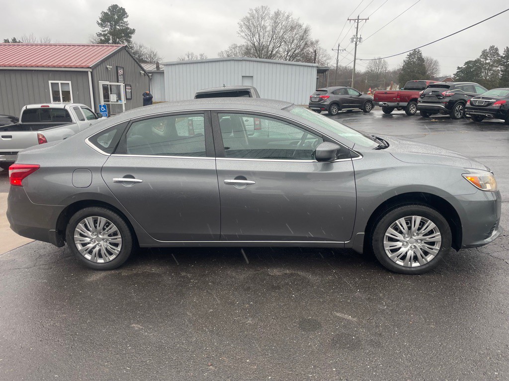 2017 Nissan Sentra Image 7