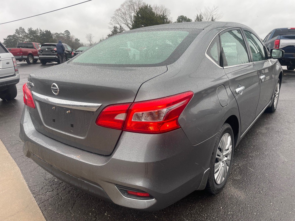 2017 Nissan Sentra Image 8