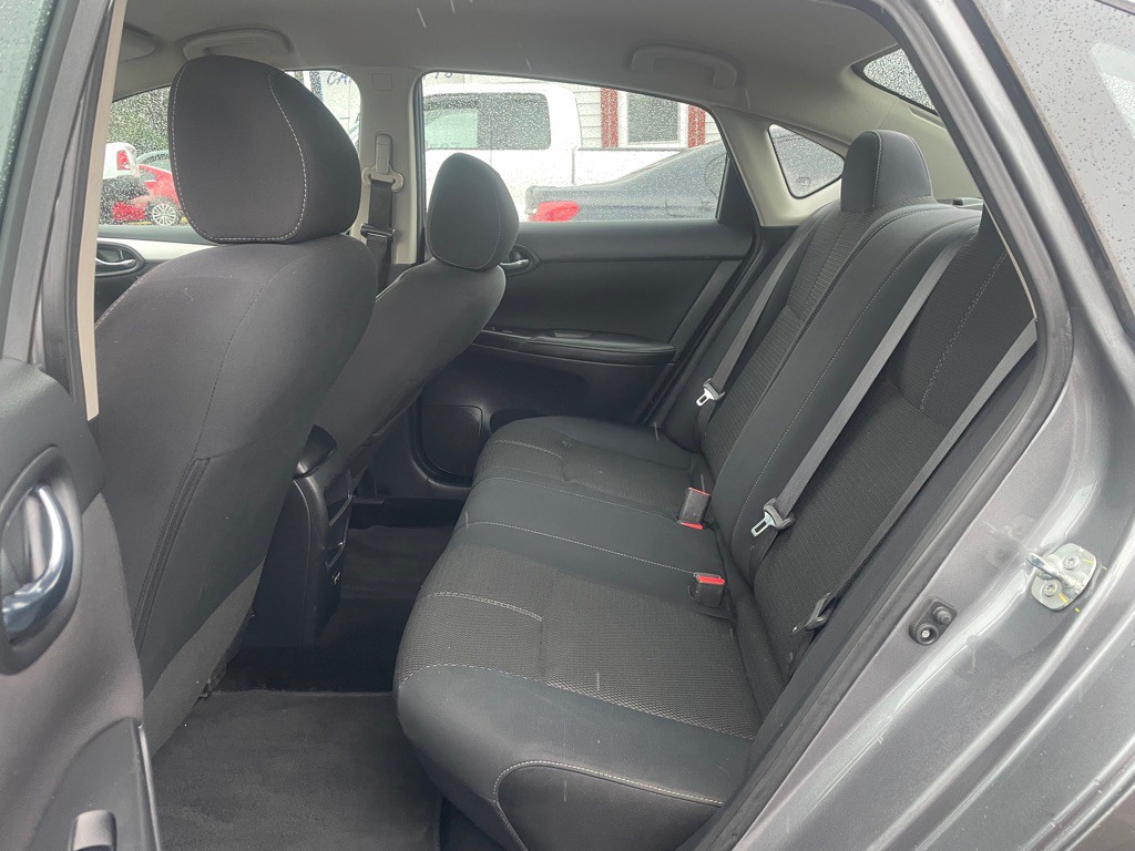 2017 Nissan Sentra Image 12