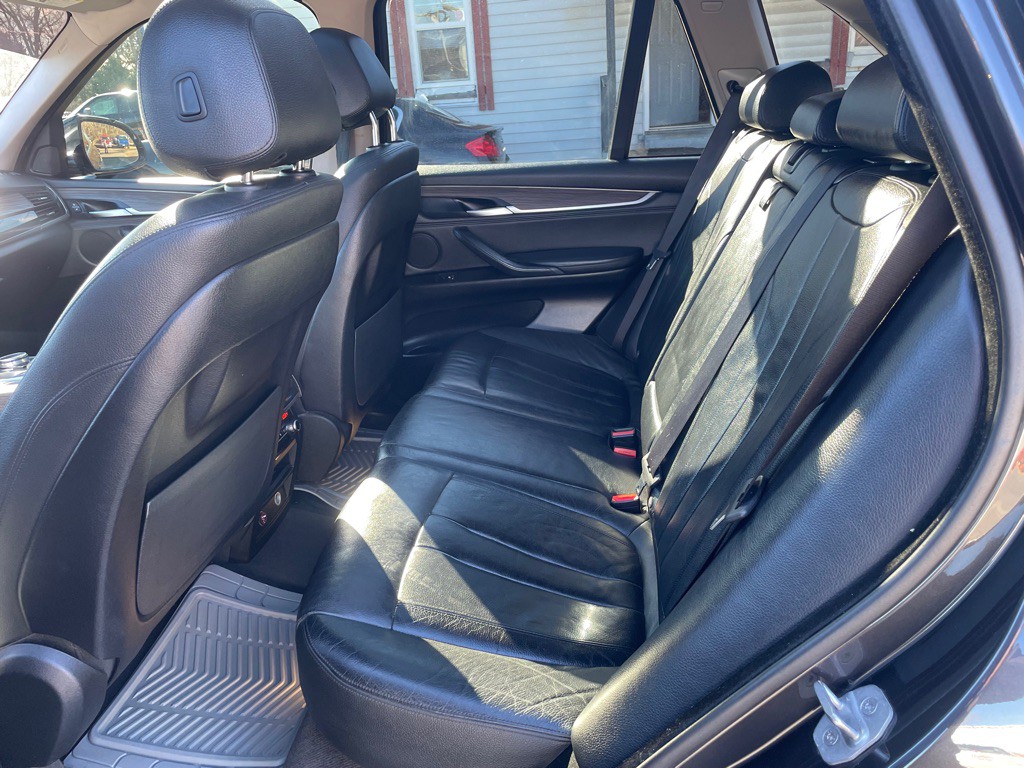 2016 BMW X5 Image 12