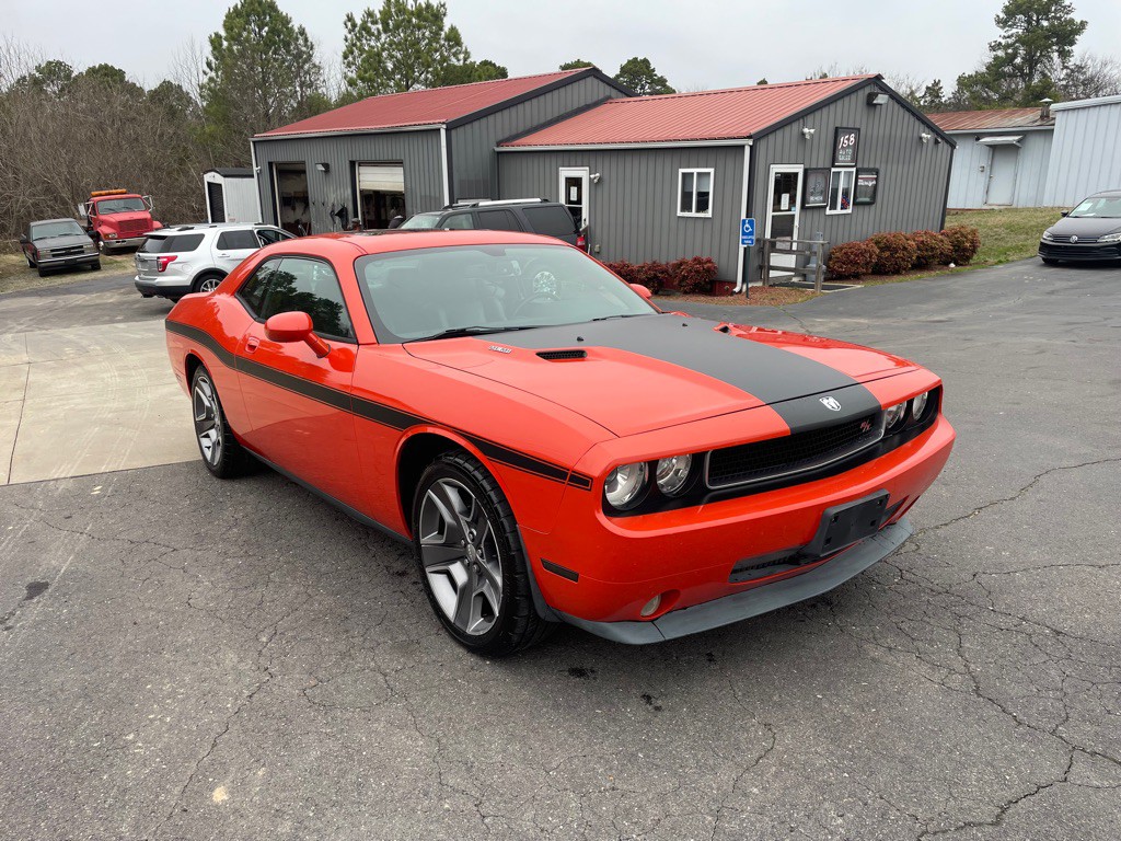 2009 Dodge Challenger Image 5