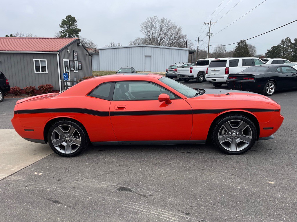 2009 Dodge Challenger Image 7