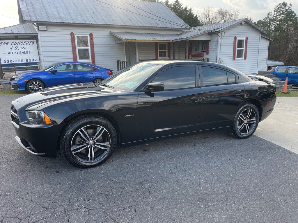 2014 Dodge Charger Image 2