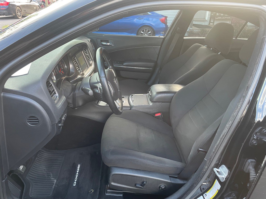 2014 Dodge Charger Image 11