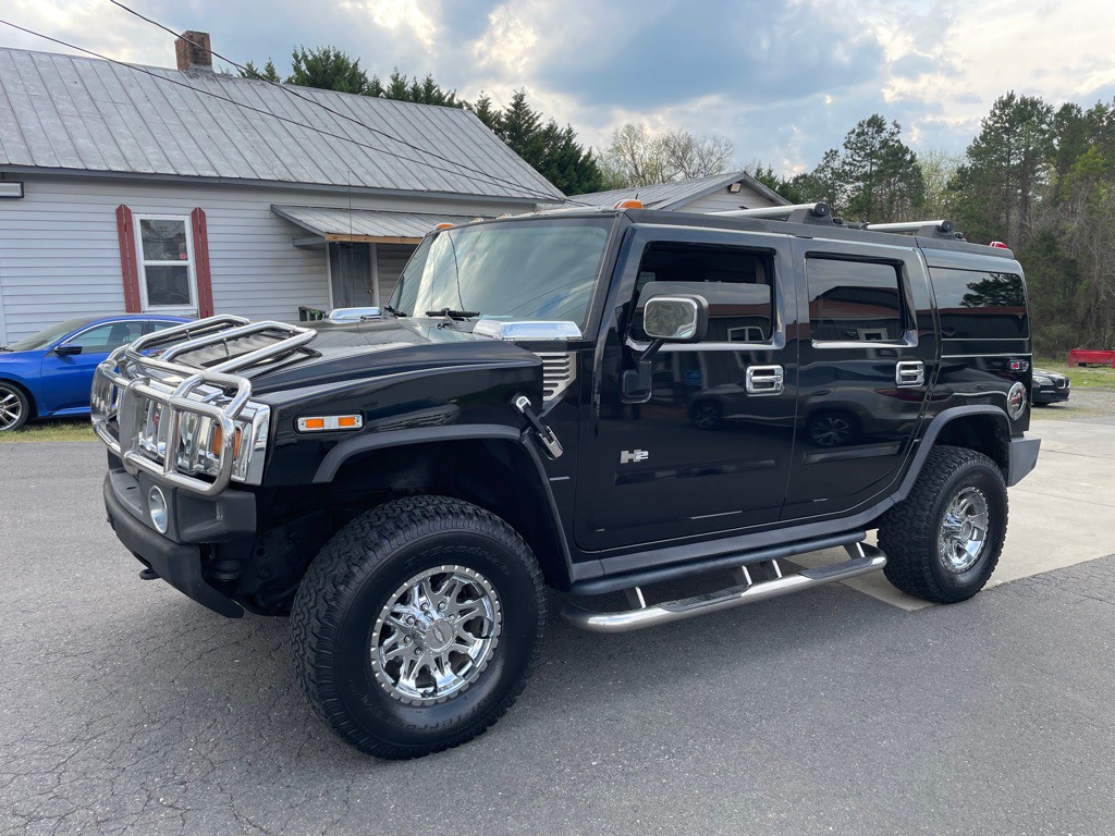 2004 HUMMER H2 Image 2