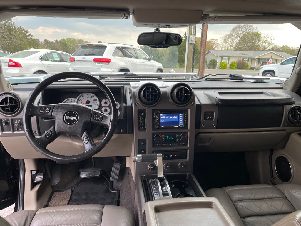 2004 HUMMER H2 Image 14