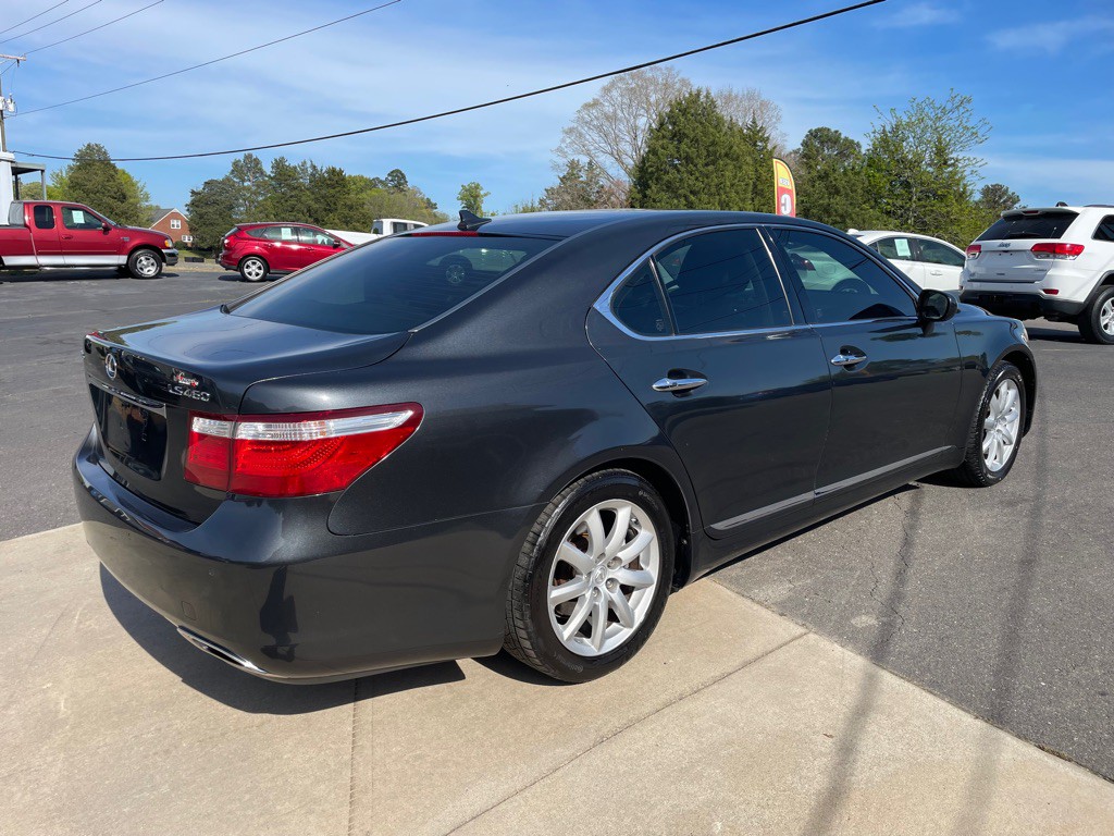 2008 Lexus LS Image 8