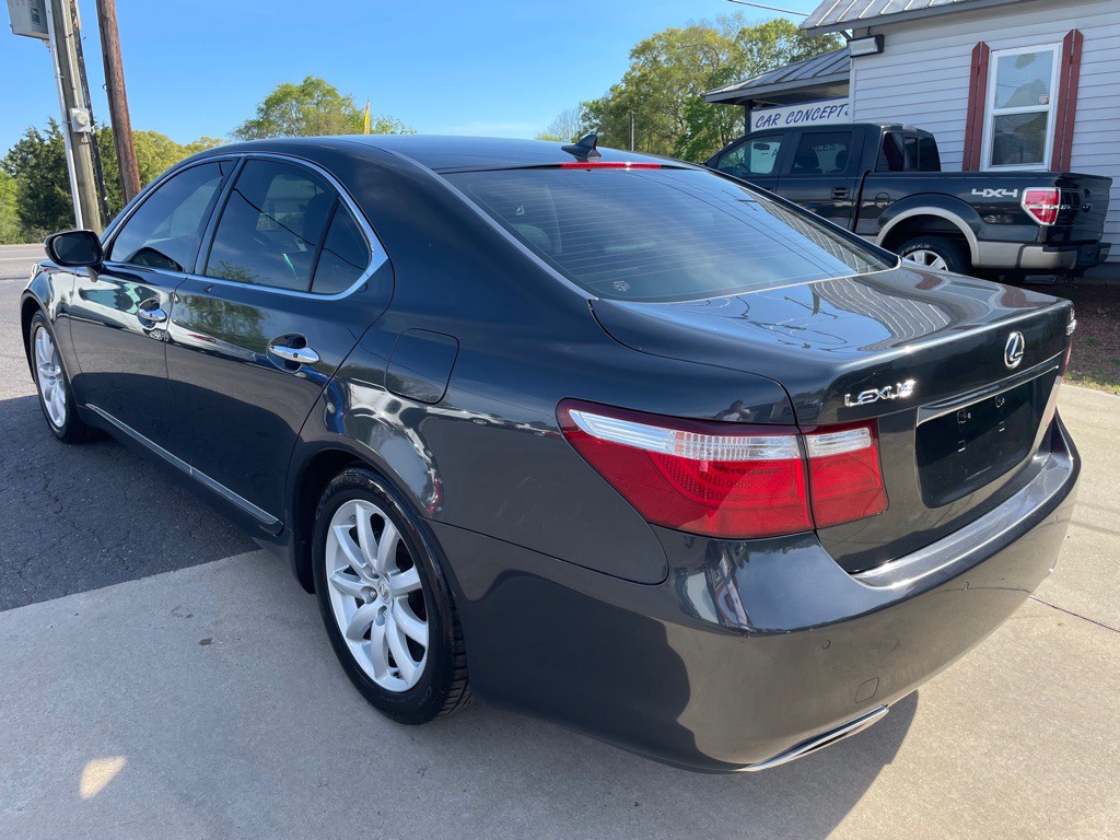 2008 Lexus LS Image 10