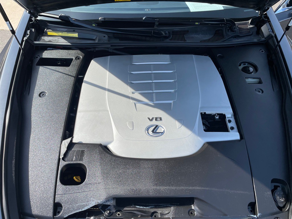 2008 Lexus LS Image 18