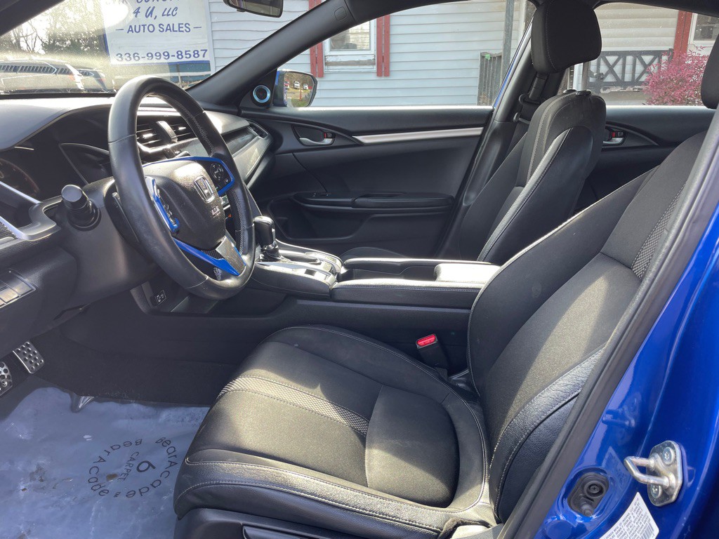 2019 Honda Civic Image 11