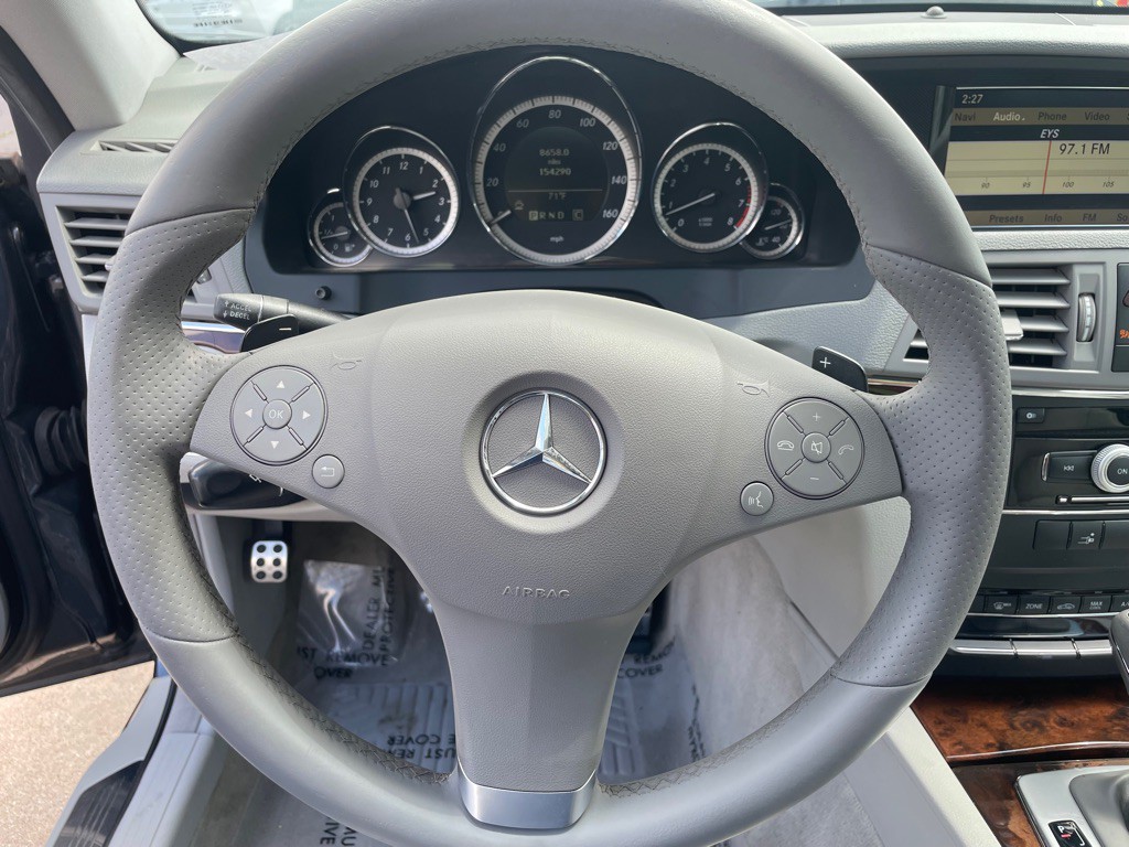 2010 Mercedes-Benz E-Class Image 14