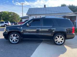 Image for 2010 Cadillac Escalade Premium ID: 7388224