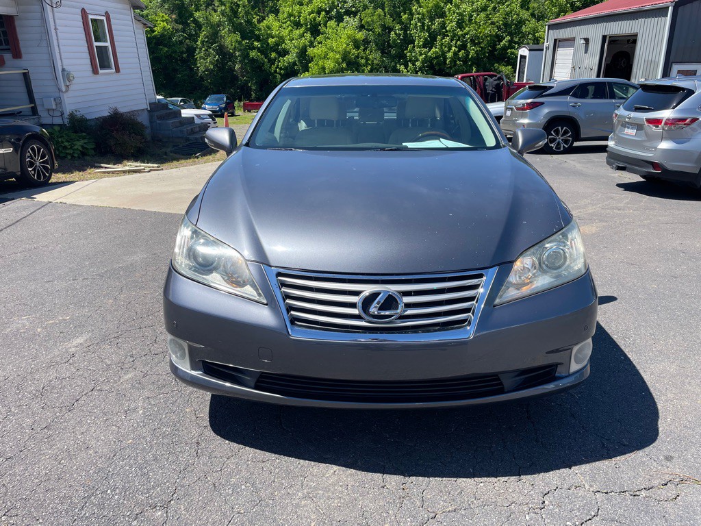 2012 Lexus ES Image 4