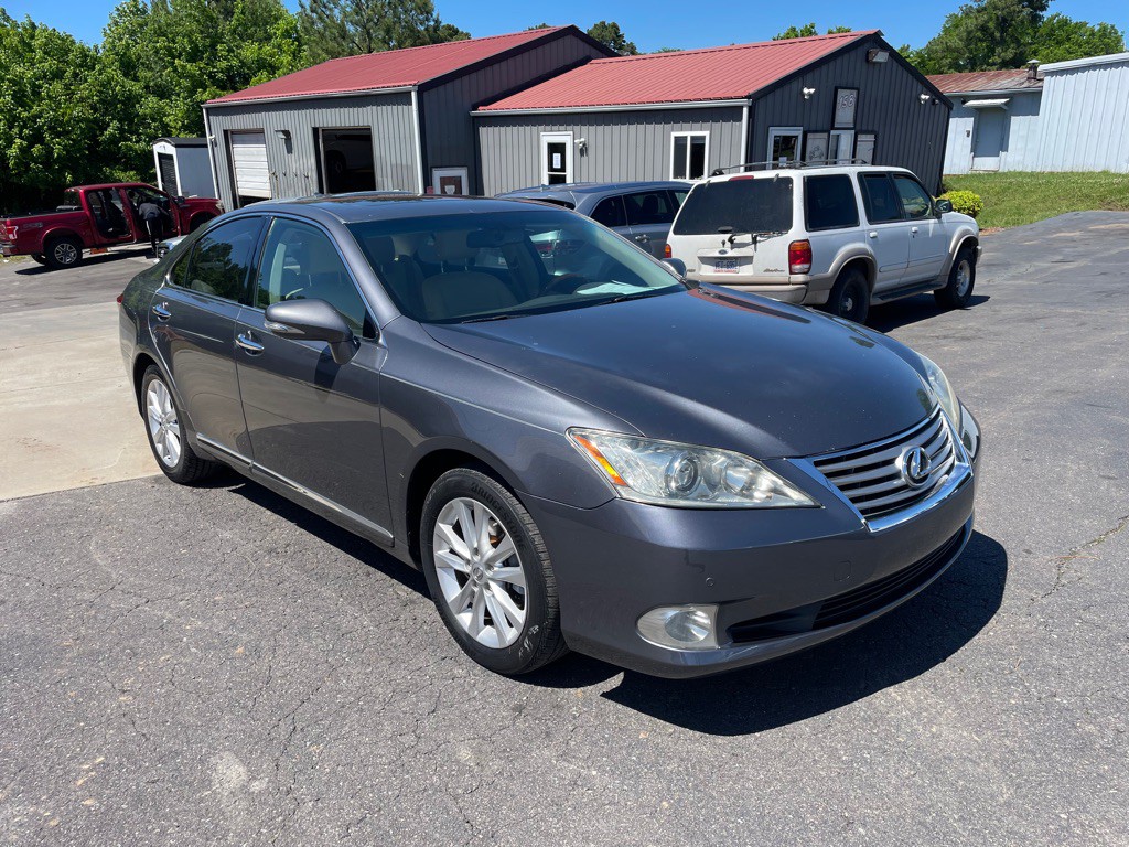 2012 Lexus ES Image 5