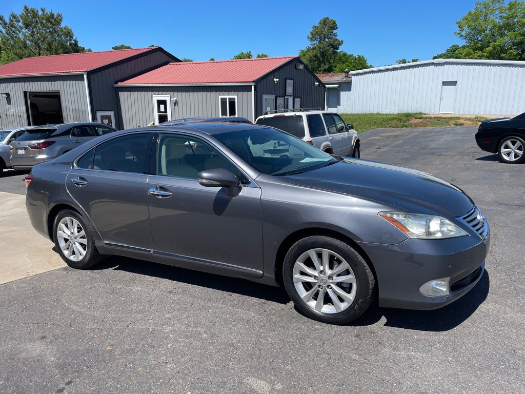 2012 Lexus ES Image 6