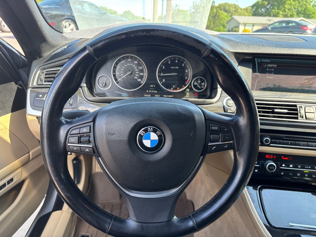 2012 BMW 5 Series Image 14