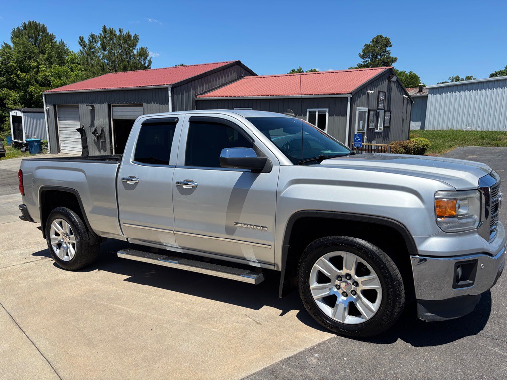 2015 GMC Sierra Image 6