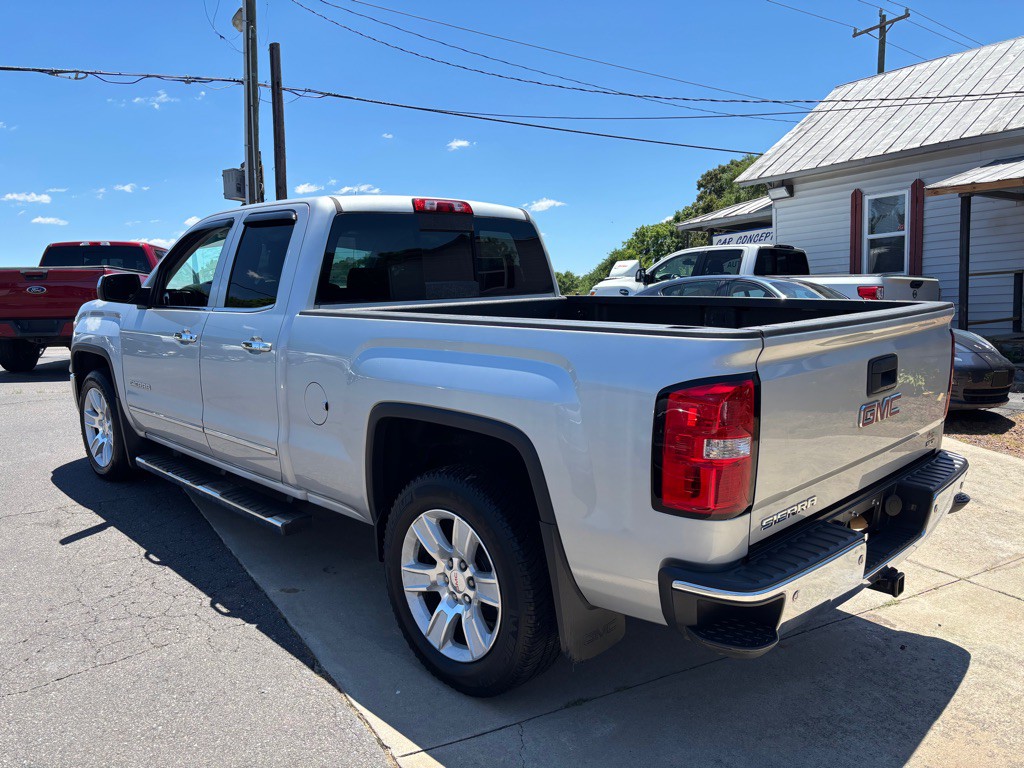 2015 GMC Sierra Image 10