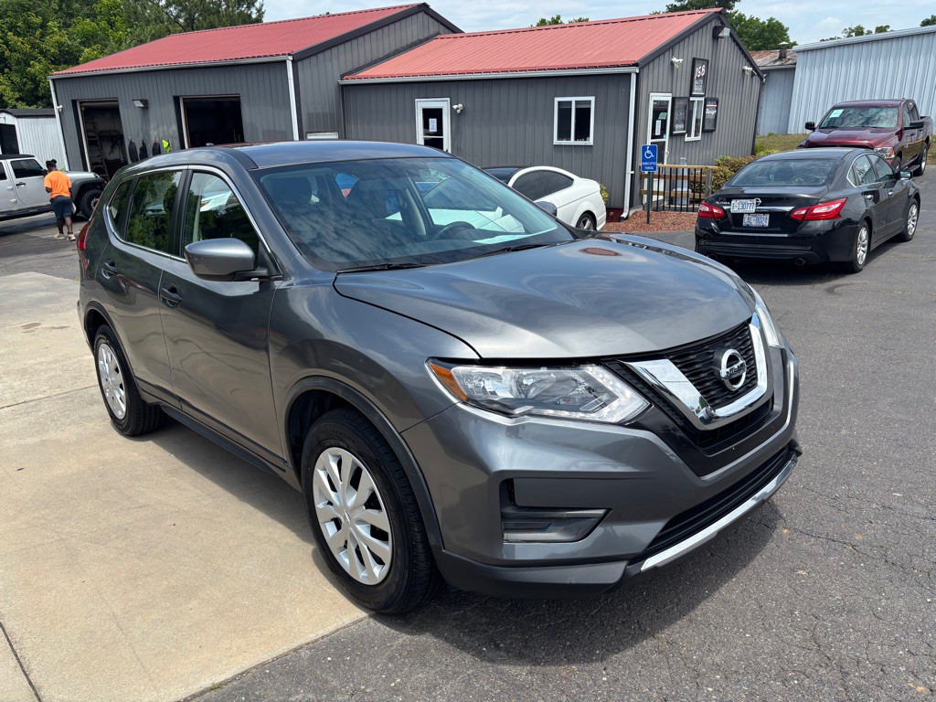 2017 Nissan Rogue Image 5