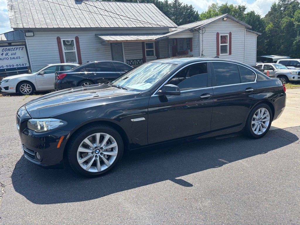 2016 BMW 5 Series Image 2