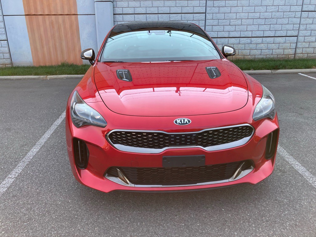 2019 Kia Stinger Image 2